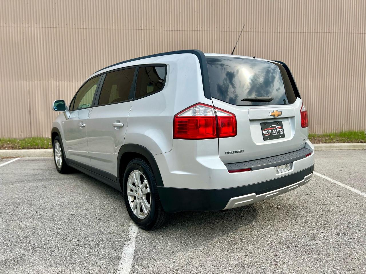 2012 Chevrolet Orlando 1LT - Photo #3