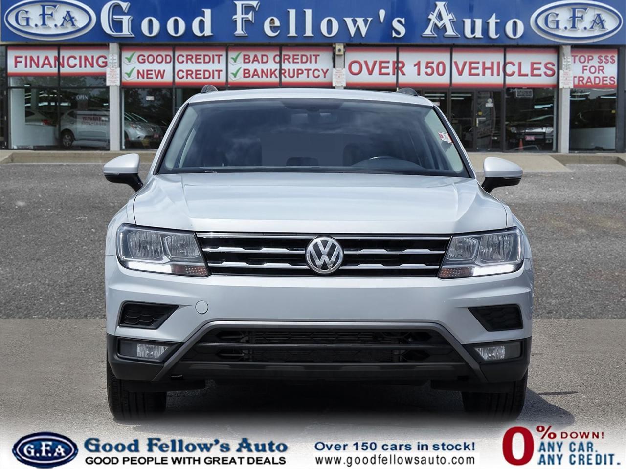 2018 Volkswagen Tiguan COMFORTLINE MODEL, 4MOTION, LEATHER SEATS, SUNROOF - Photo #2