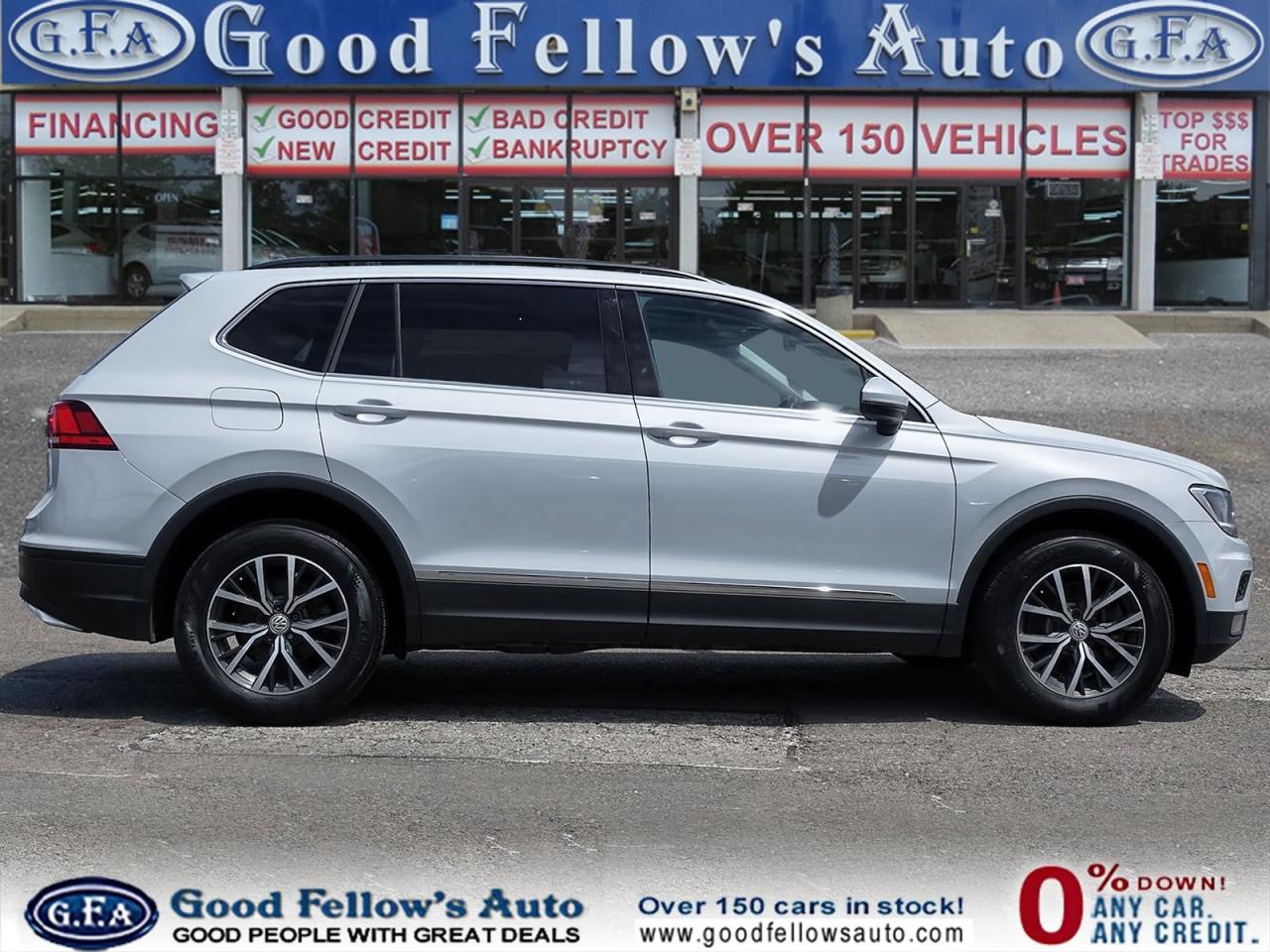 2018 Volkswagen Tiguan COMFORTLINE MODEL, 4MOTION, LEATHER SEATS, SUNROOF - Photo #3