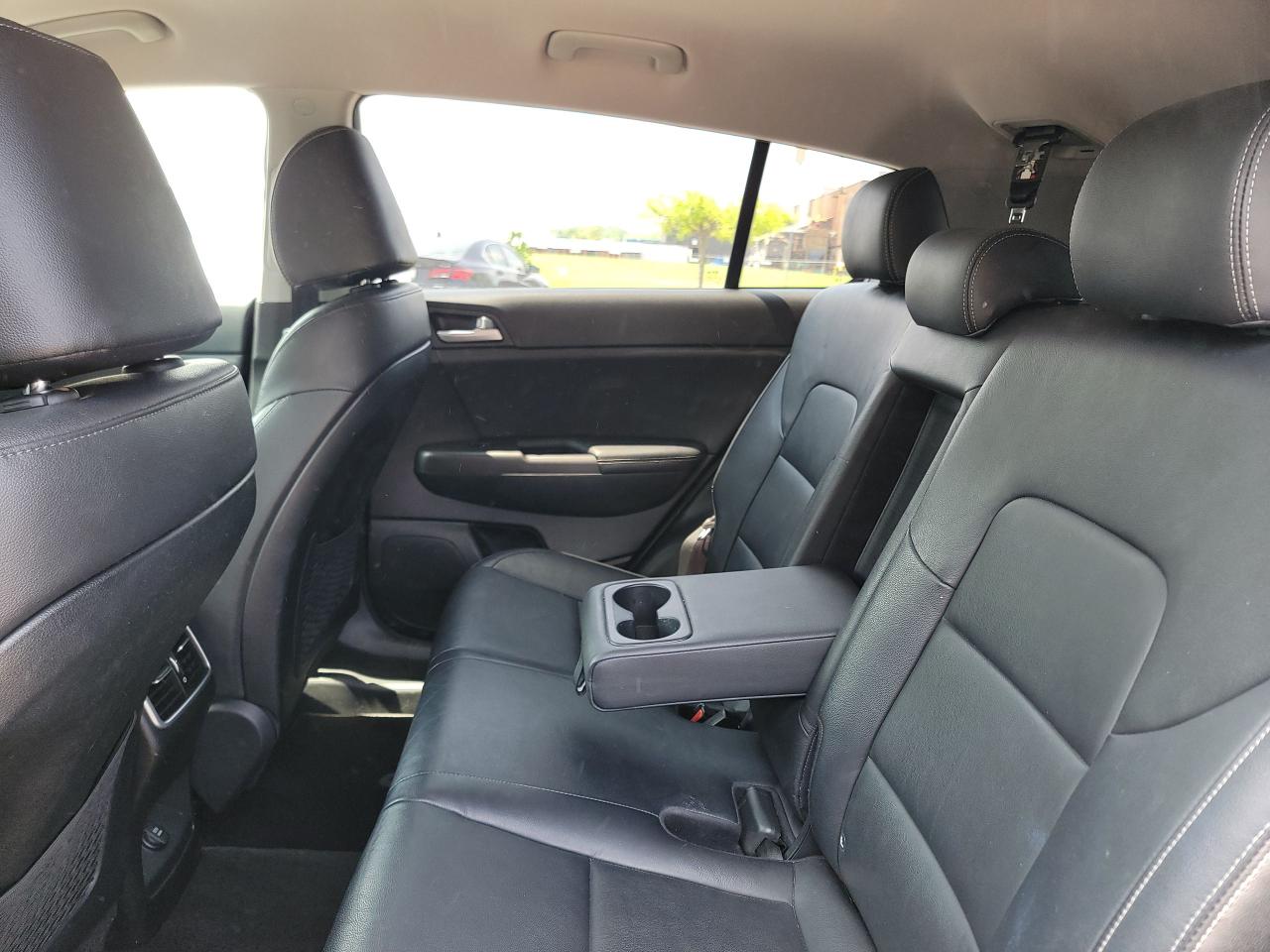 2018 Kia Sportage EX | LEATHER | AWD | CLEAN - Photo #20