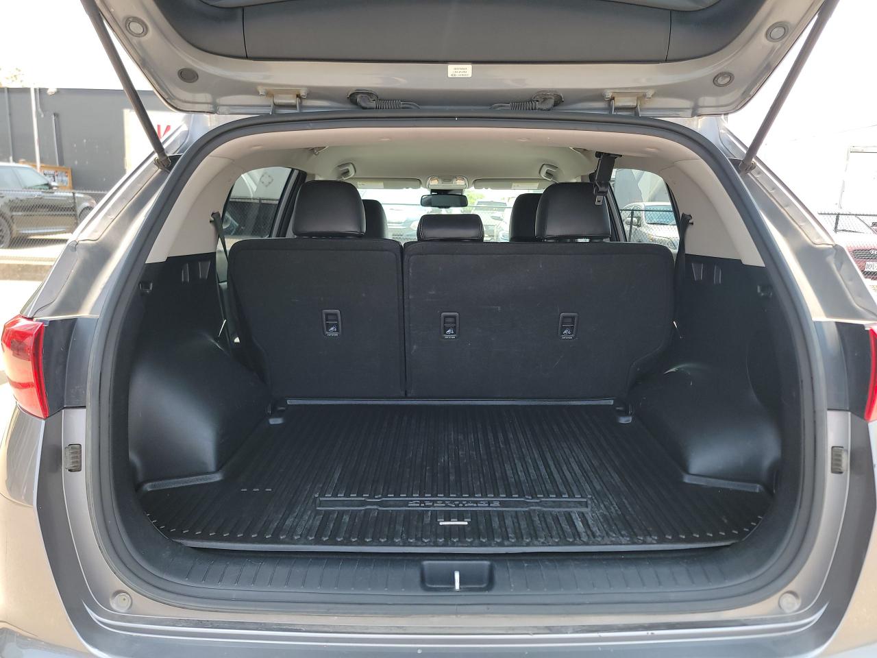 2018 Kia Sportage EX | LEATHER | AWD | CLEAN - Photo #22