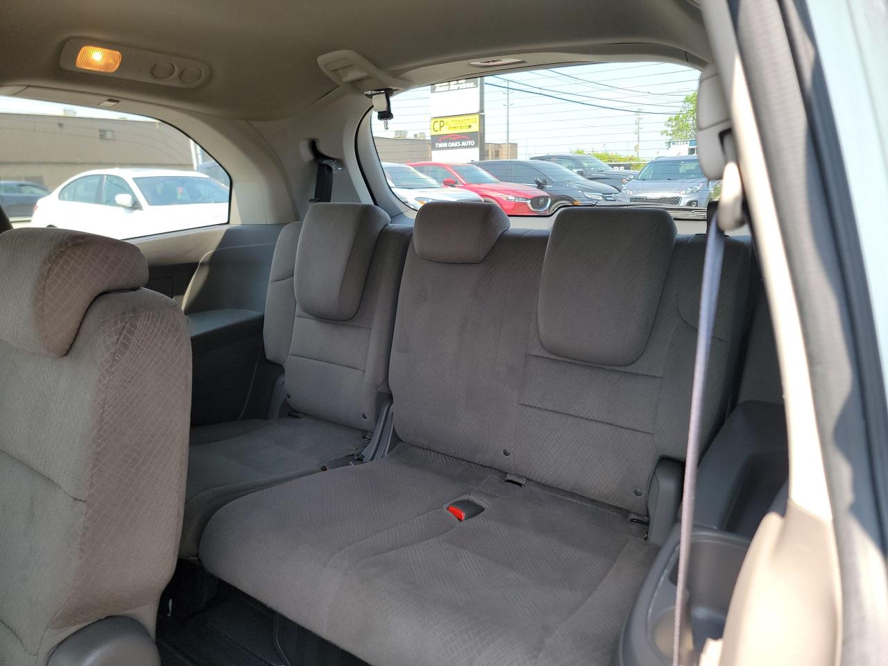 2015 Honda Odyssey EX - Photo #14
