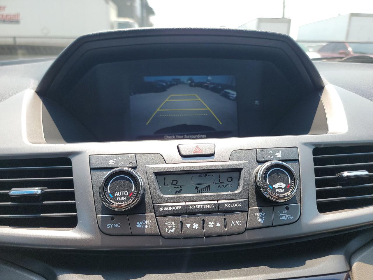 2015 Honda Odyssey EX - Photo #22