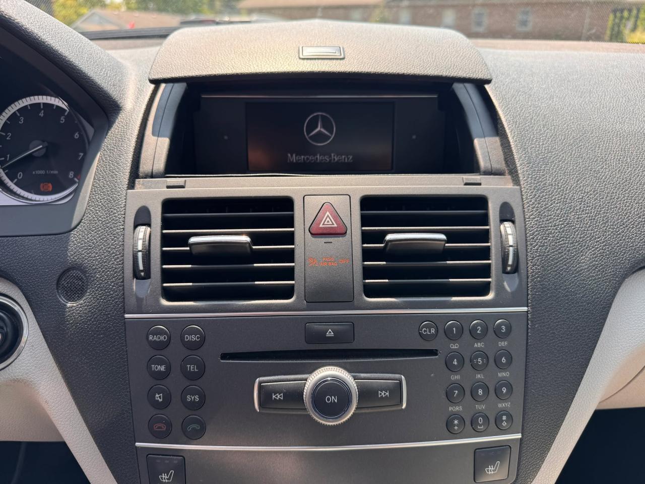 2011 Mercedes-Benz C-Class 4dr Sdn C 250 4MATIC - Photo #15