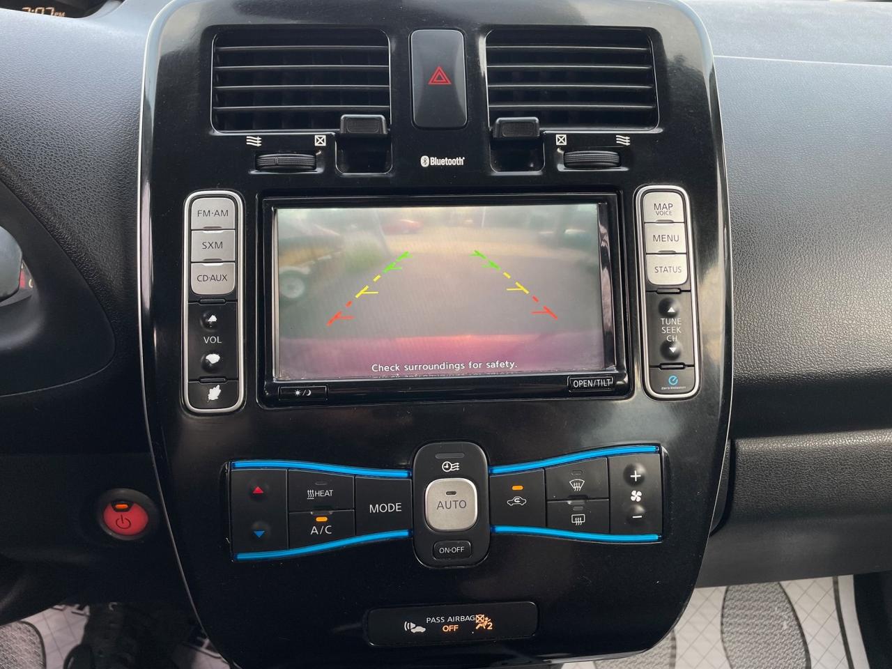 2017 Nissan Leaf SL *ONE OWNER, FULL SERVICE RECORDS, NAV* - Photo #15