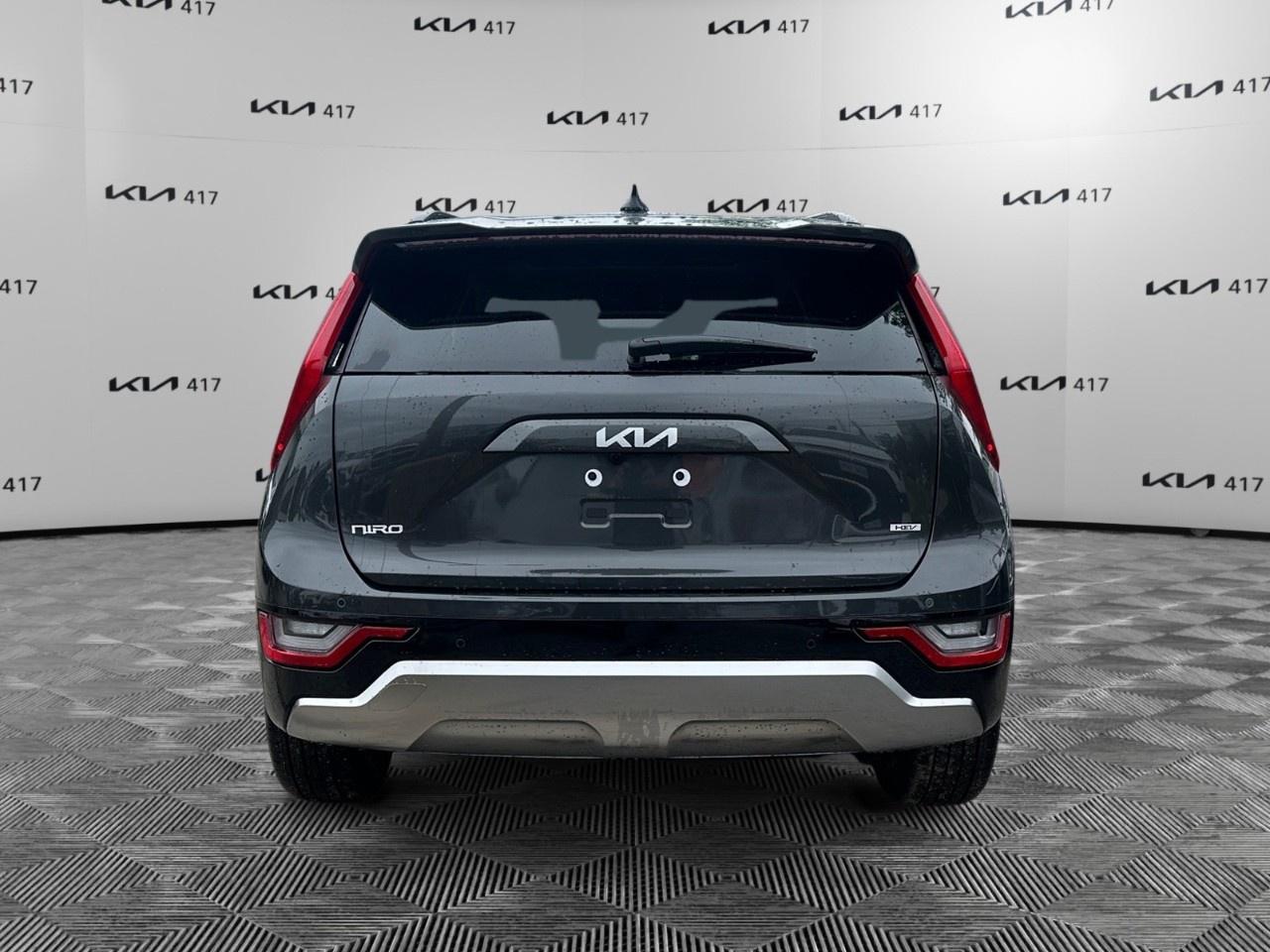 2025 Kia NIRO SX Photo