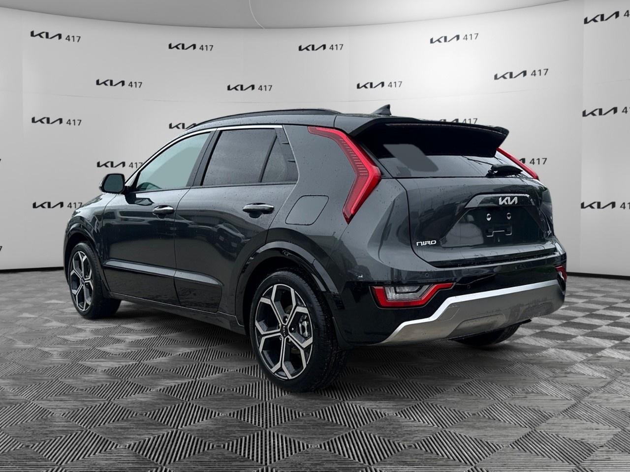 2025 Kia NIRO SX Photo