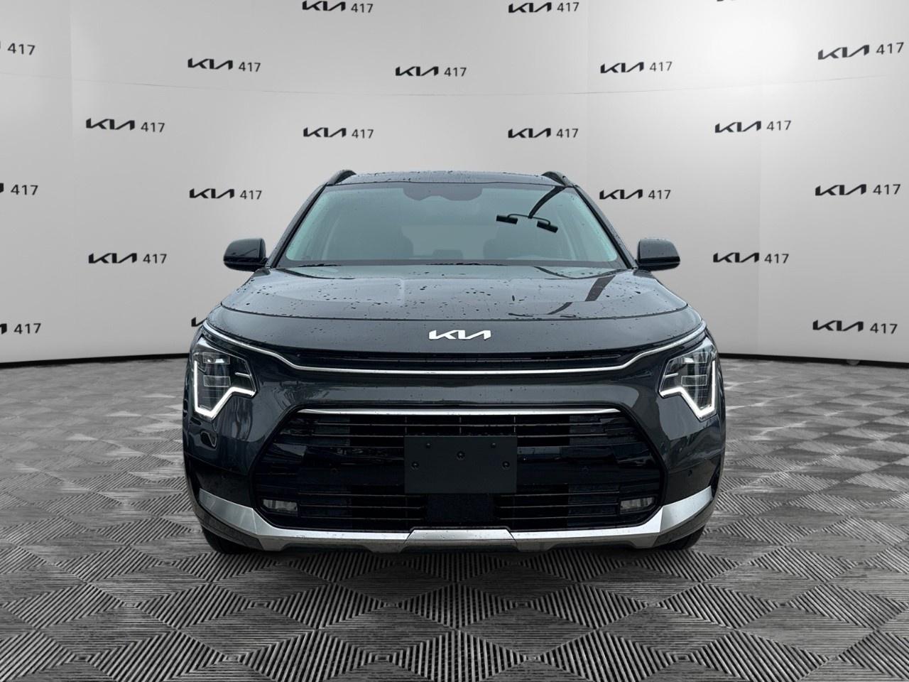 2025 Kia NIRO SX Photo