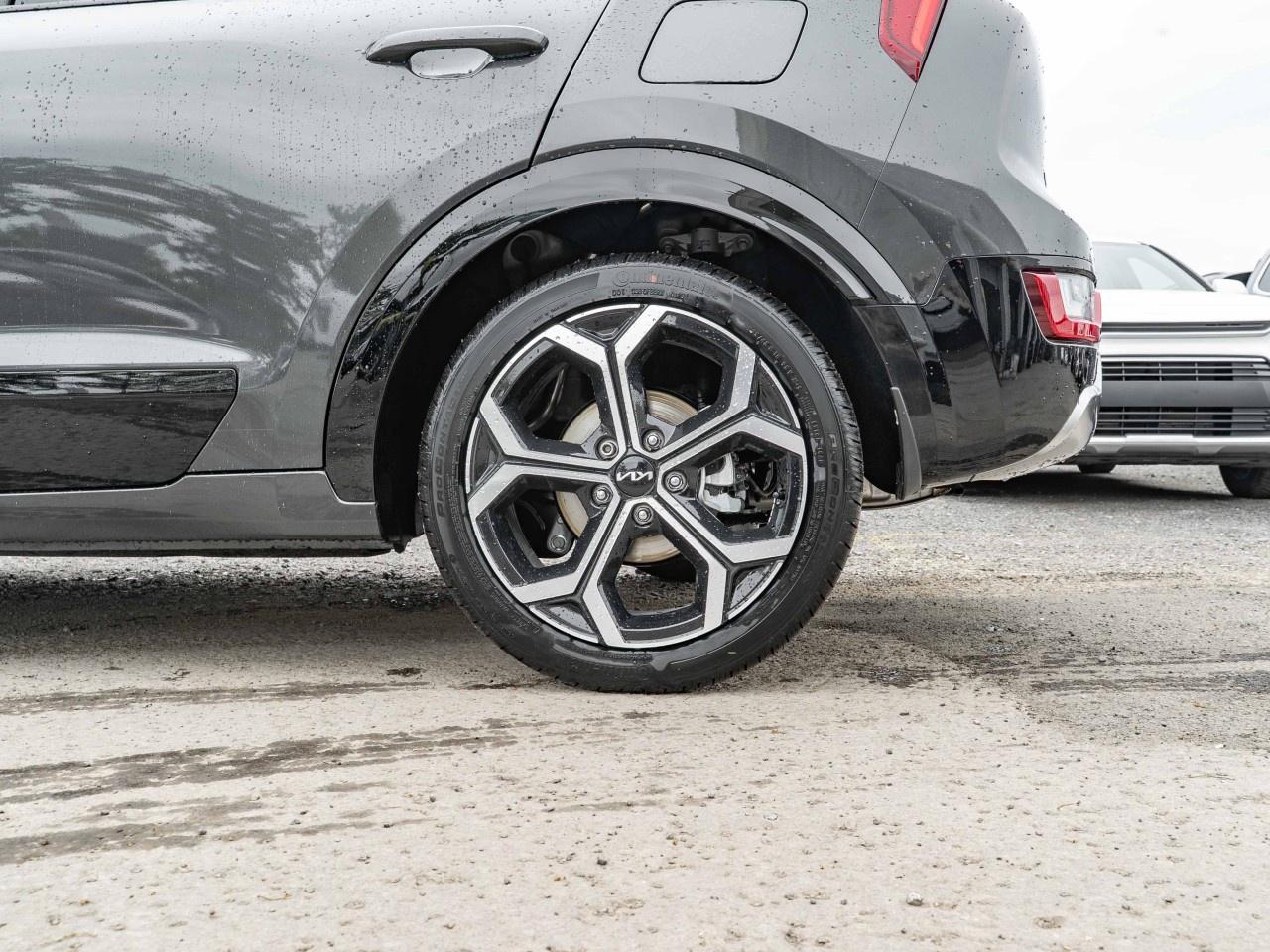 2025 Kia NIRO SX Photo