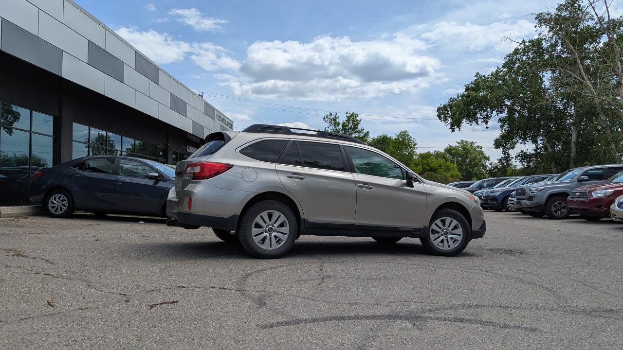 2016 Subaru Outback 2.5i w/Touring Pkg - Photo #4