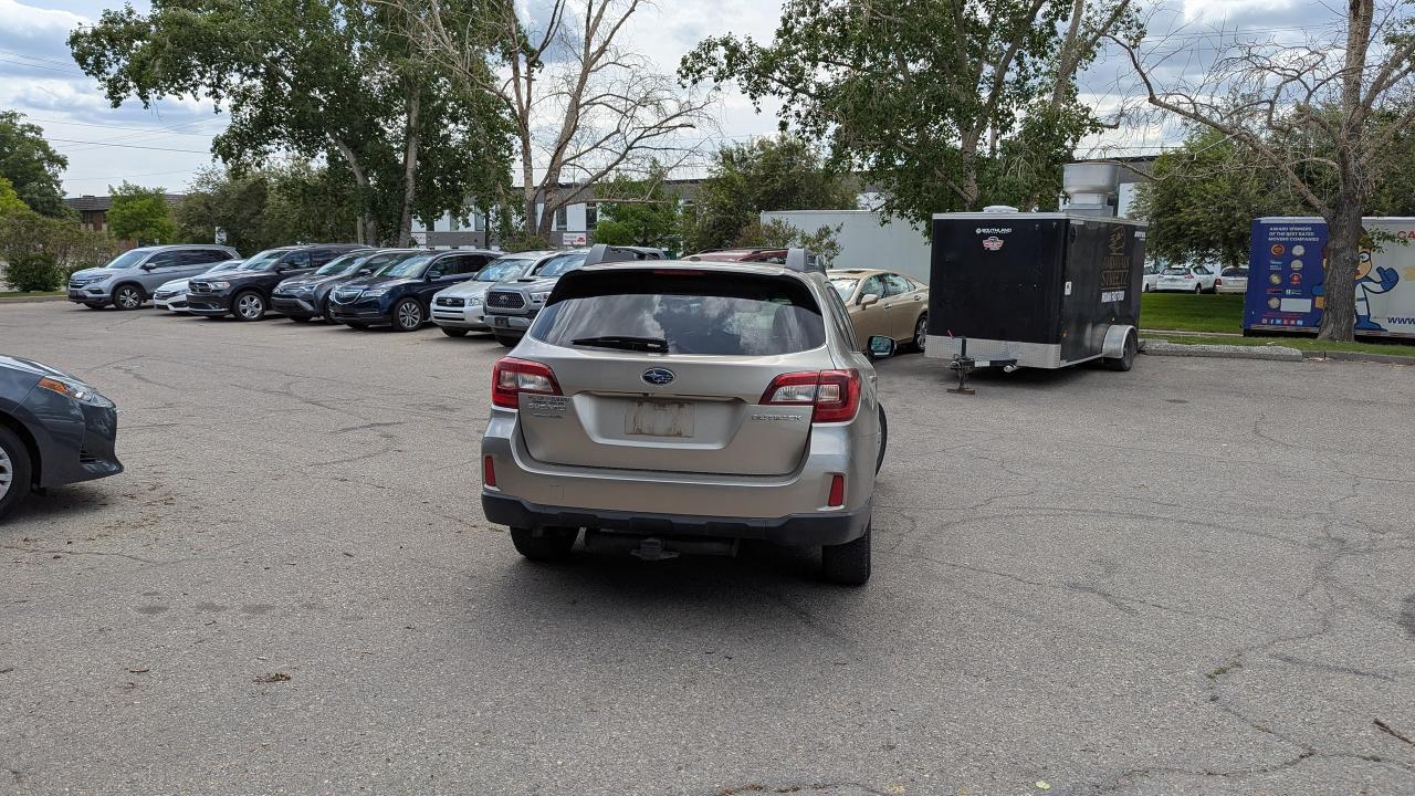 2016 Subaru Outback 2.5i w/Touring Pkg - Photo #5
