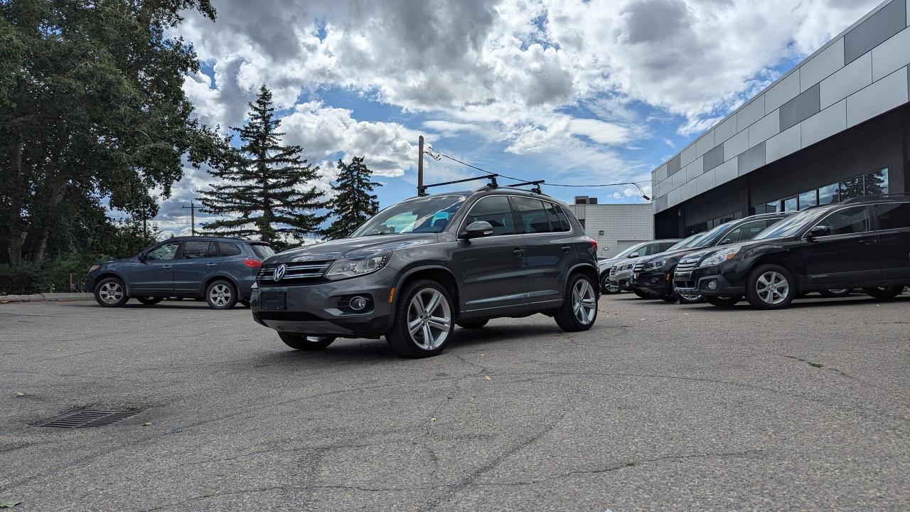 Used 2015 Volkswagen Tiguan 4MOTION 4DR AUTO HIGHLINE R-Line Tech Package for sale in Calgary, AB