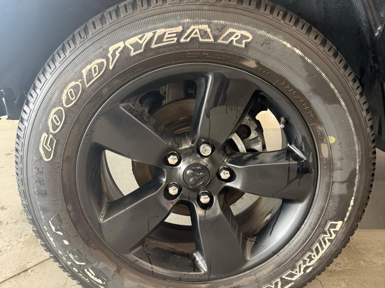 2022 RAM 1500 EXPRESS CREW CAB SHO Photo