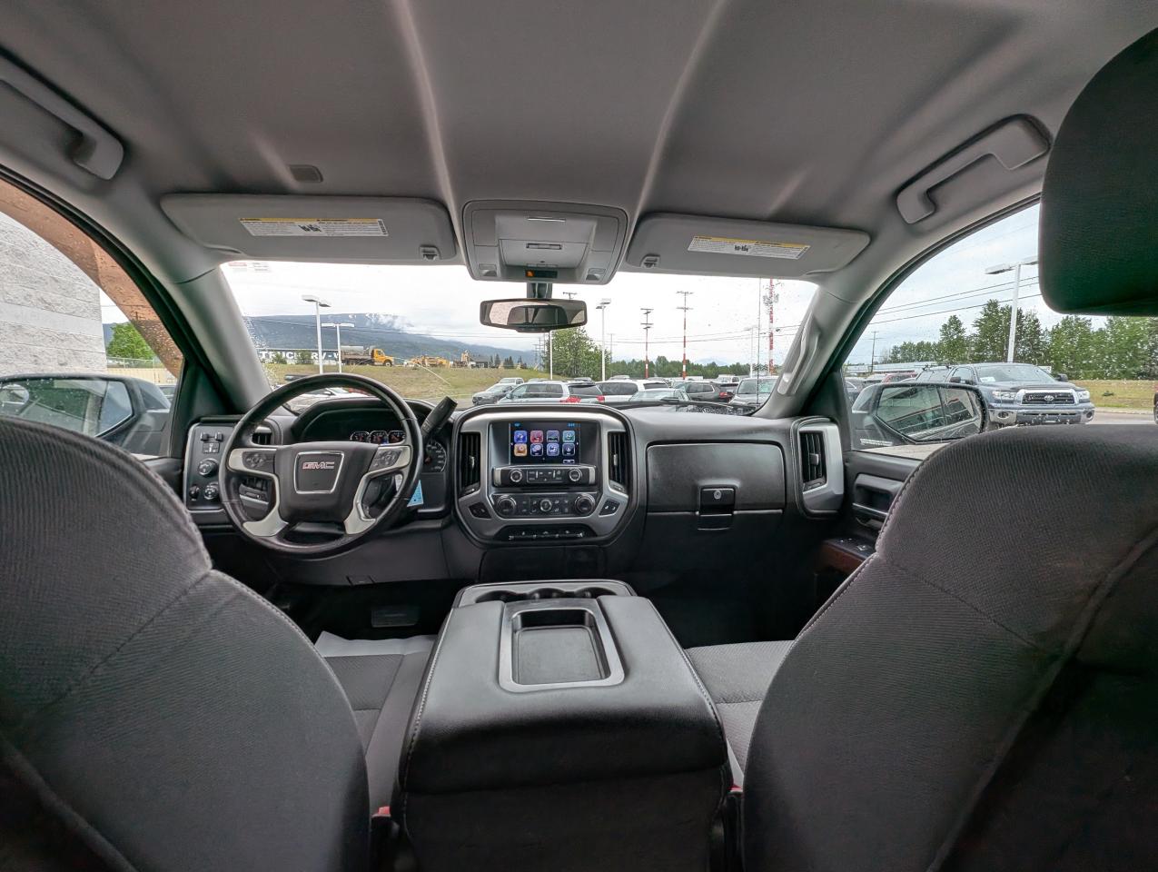 2018 GMC Sierra 1500 SLE Photo