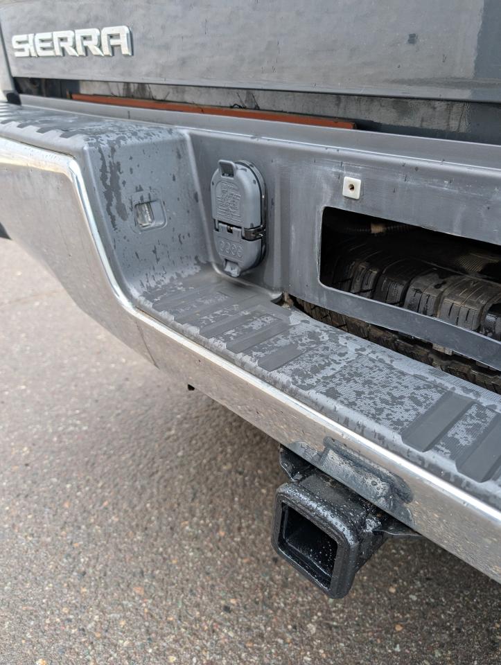 2018 GMC Sierra 1500 SLE Photo