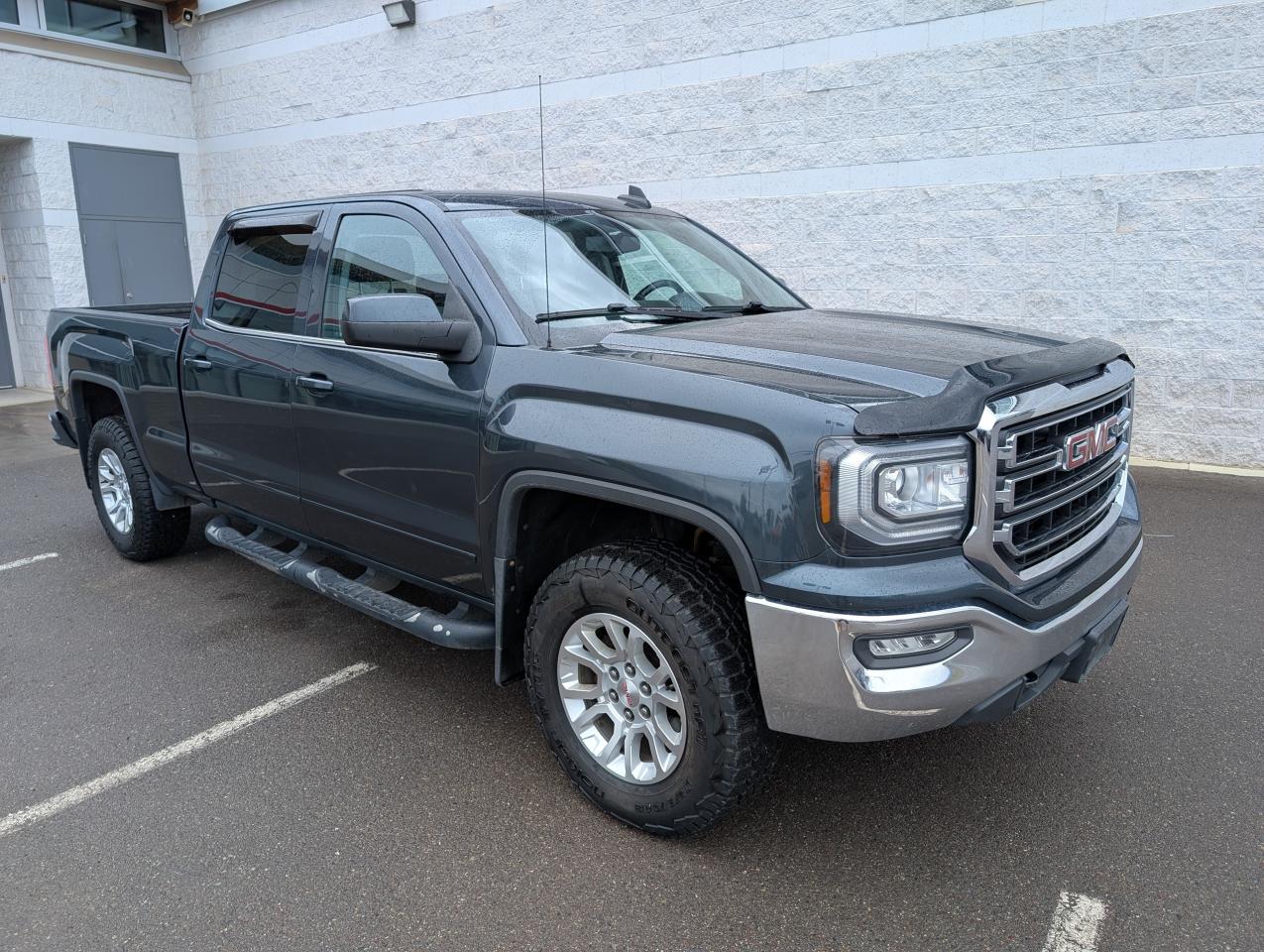 Used 2018 GMC Sierra 1500 SLE for sale in Smithers, BC