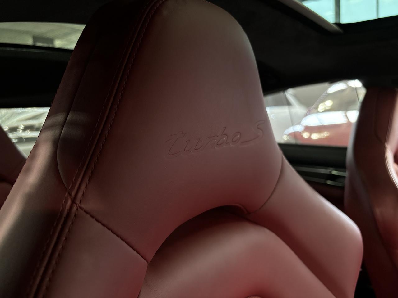 2018 Porsche Panamera Turbo S E-Hybrid|AWD|CERAMICBRAKES|REDSEATS|NIGHTV Photo