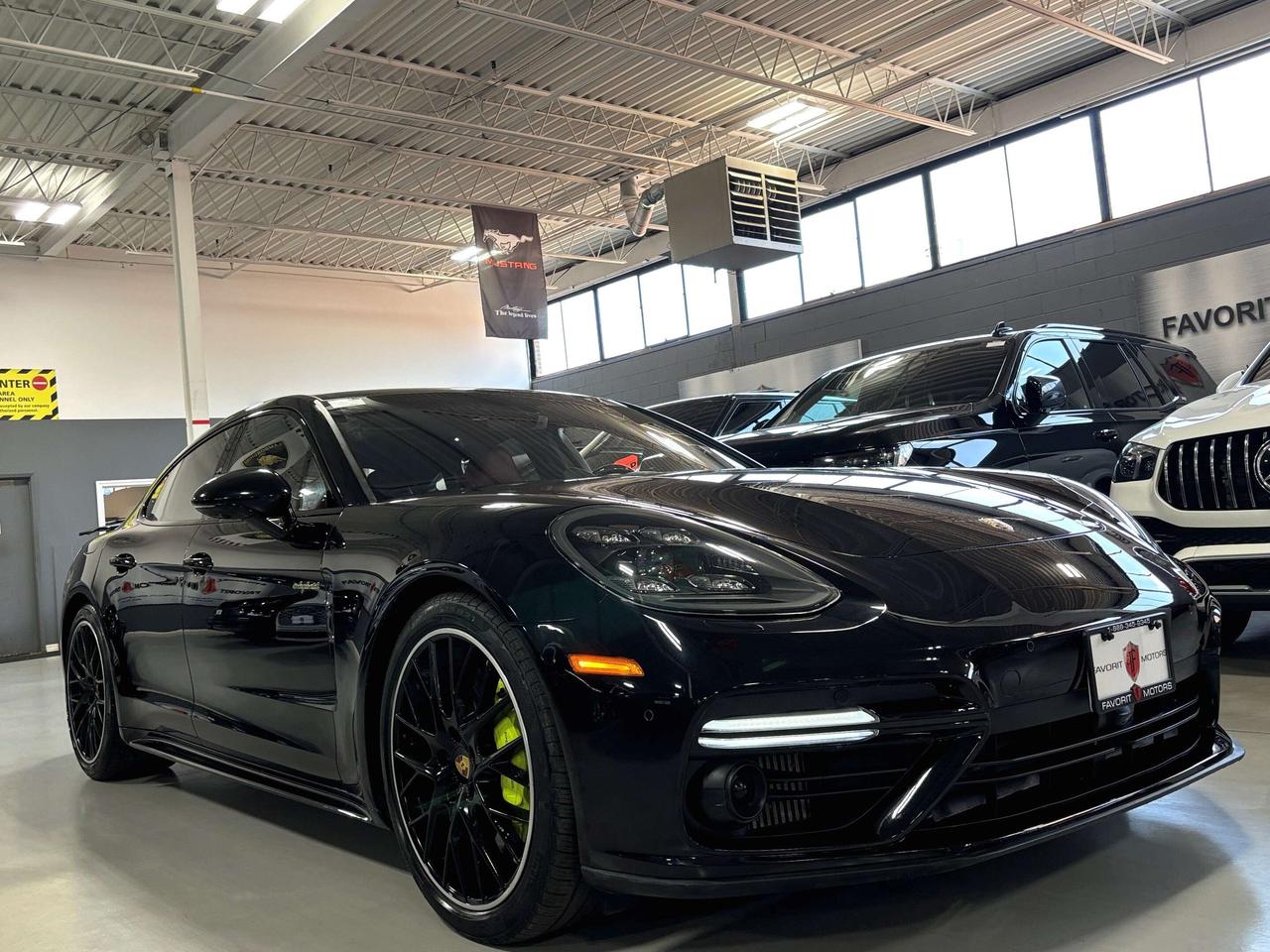 2018 Porsche Panamera Turbo S E-Hybrid|AWD|CERAMICBRAKES|REDSEATS|NIGHTV Photo1