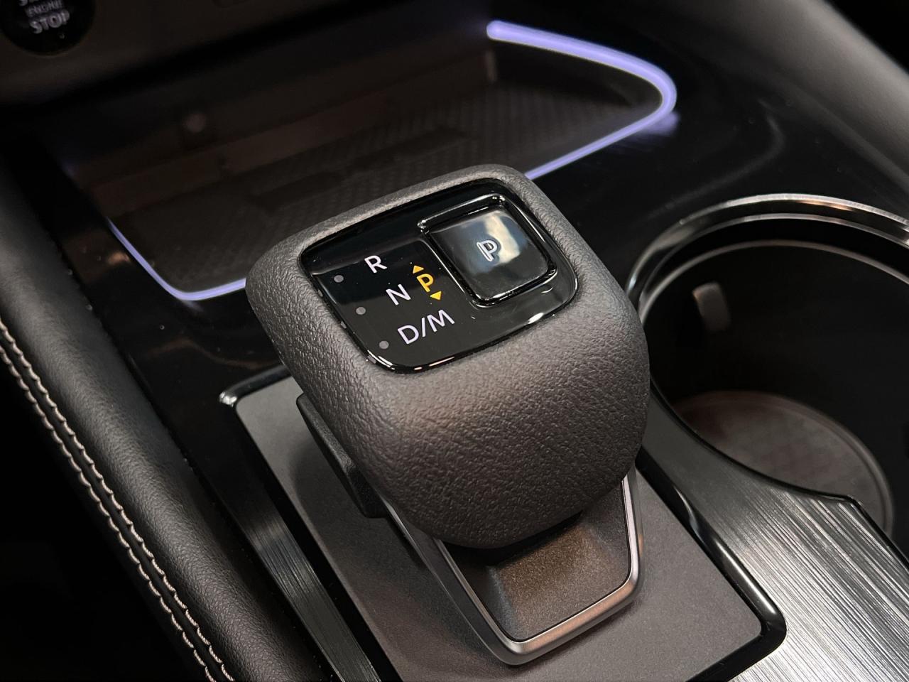 2024 Nissan Rogue PLATINUM AWD| LEATHER| PANO ROOF| ONLY 13,000KMS Photo