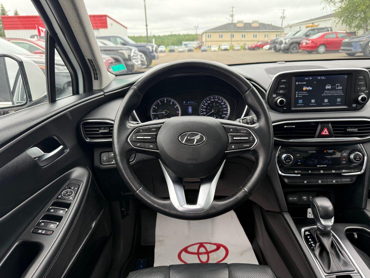 2020 Hyundai Santa Fe Preferred Photo