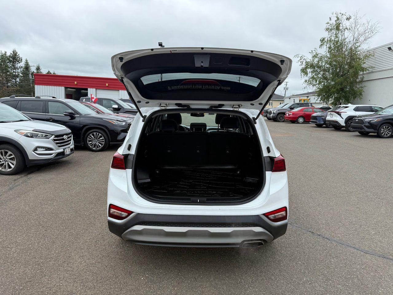 2020 Hyundai Santa Fe Preferred Photo