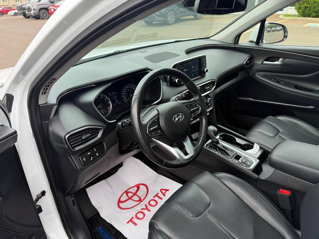 2020 Hyundai Santa Fe Preferred Photo