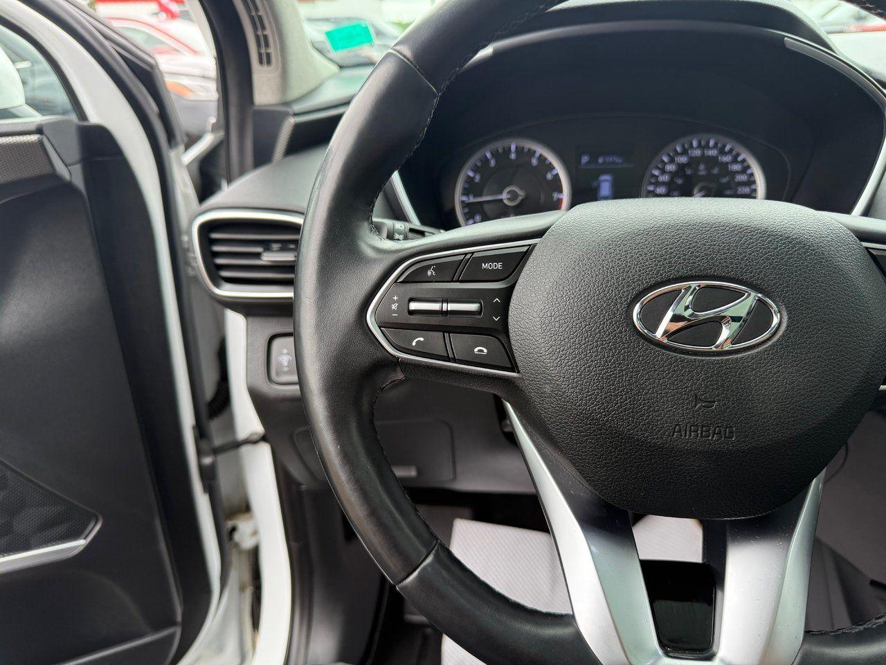 2020 Hyundai Santa Fe Preferred Photo