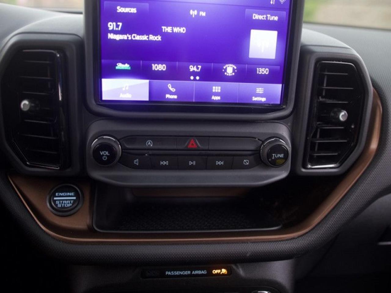 2022 Ford Bronco Sport Outer Banks  **TECH PACKAGE** Photo
