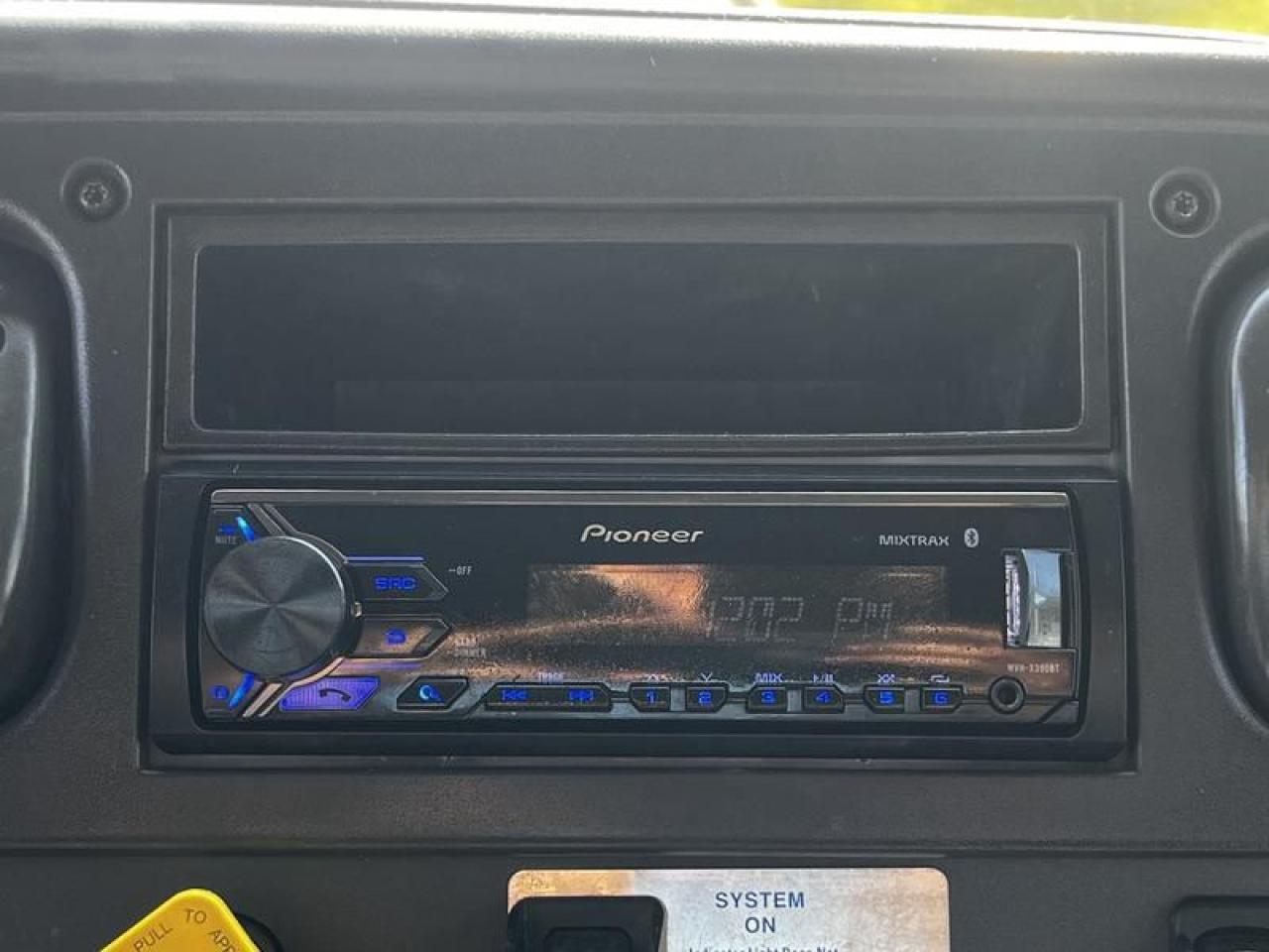 12605758