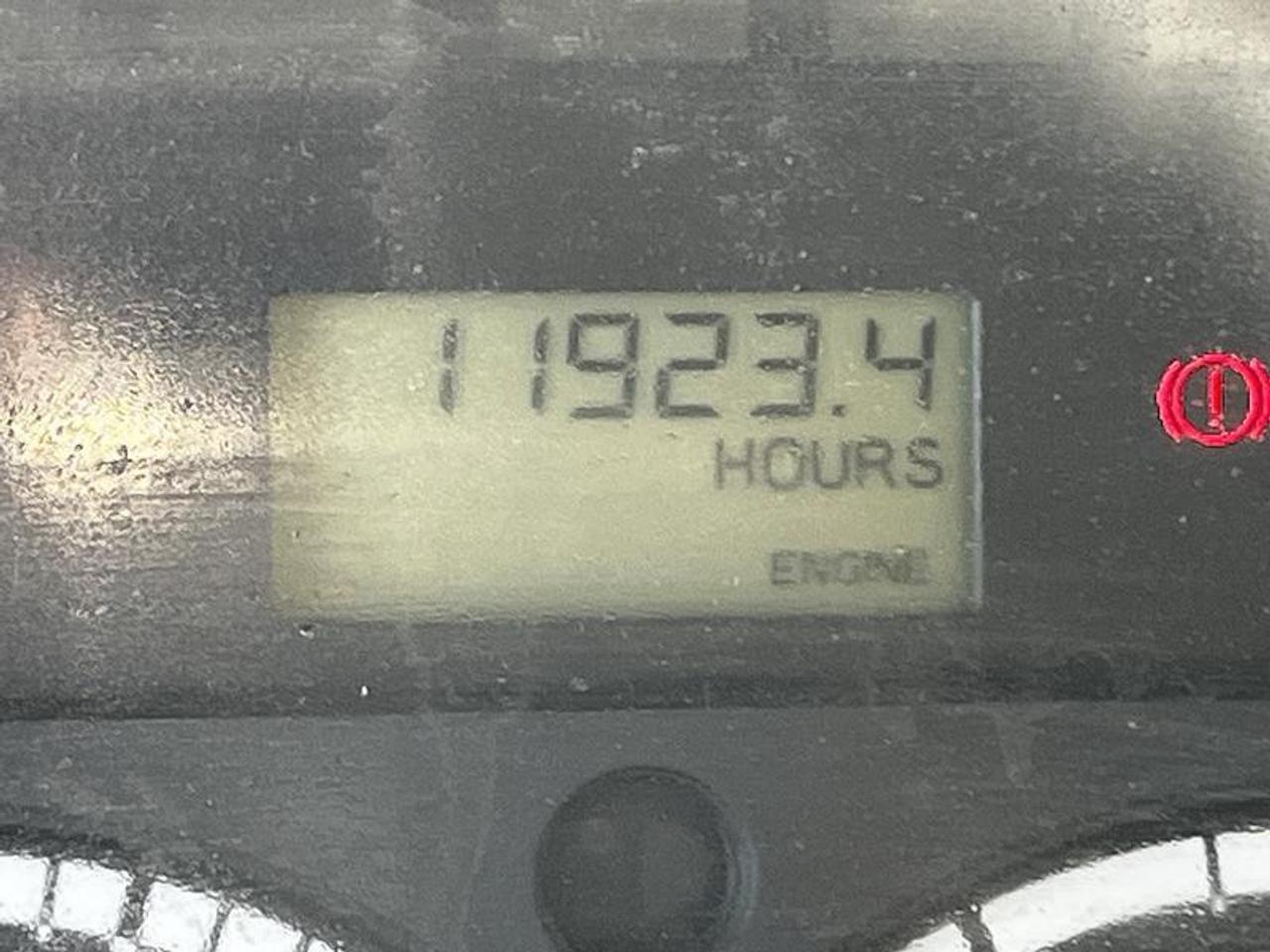 12605758