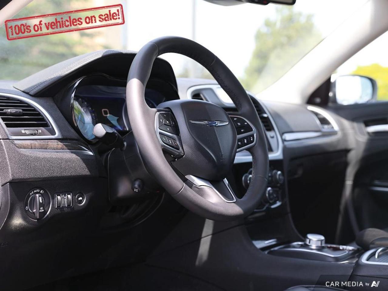 2023 Chrysler 300 300 TOURING L
