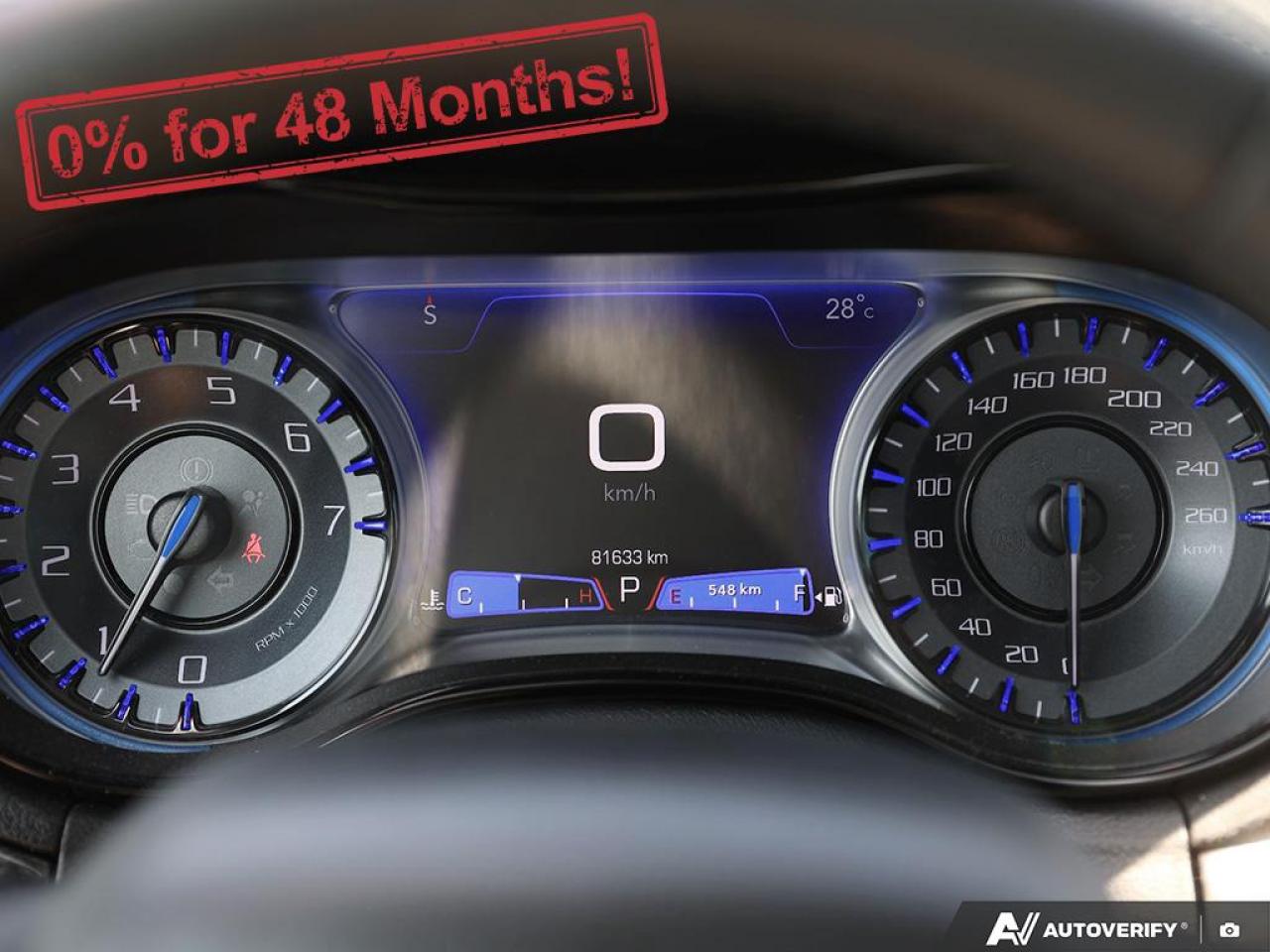 2023 Chrysler 300 300 TOURING L Photo