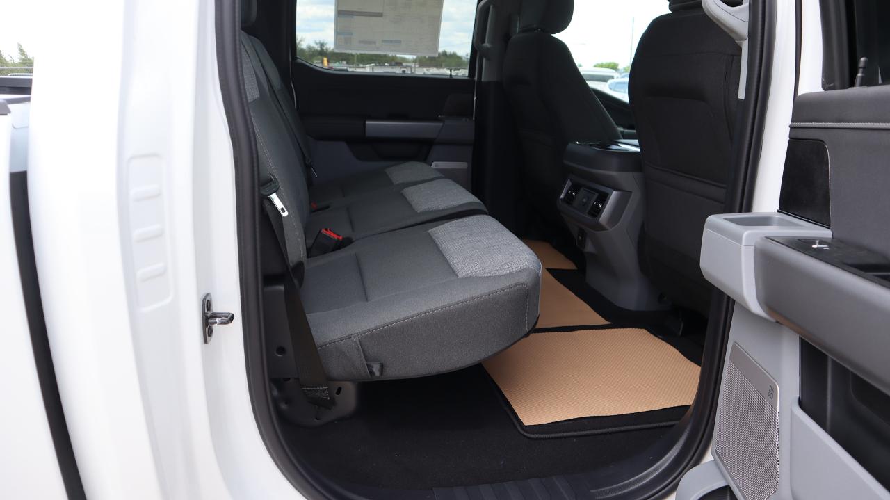 2025 Ford F-350 Super Duty SRW XLT Photo5