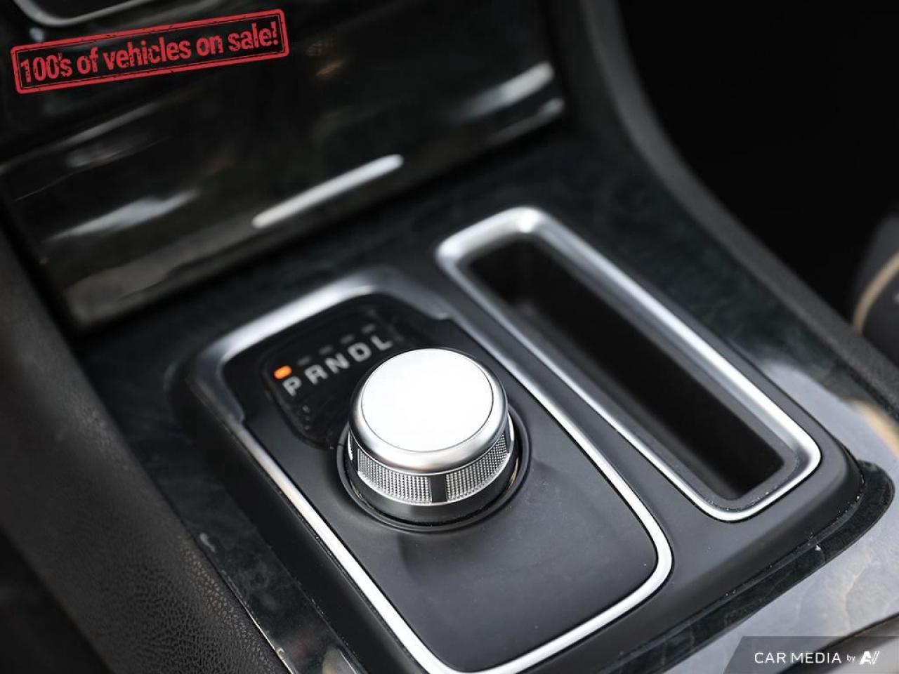 2023 Chrysler 300 300 TOURING L