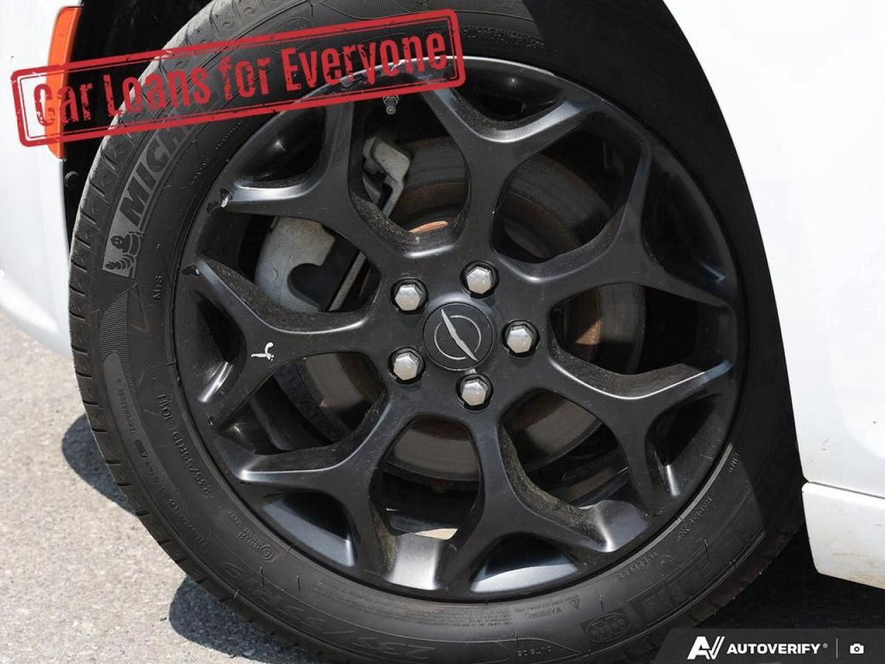 2023 Chrysler 300 300 TOURING L