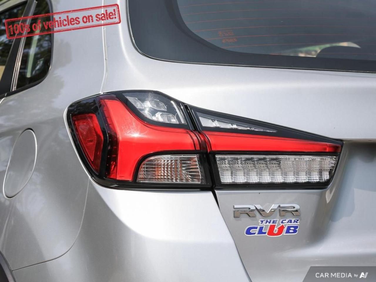 2023 Mitsubishi RVR ES