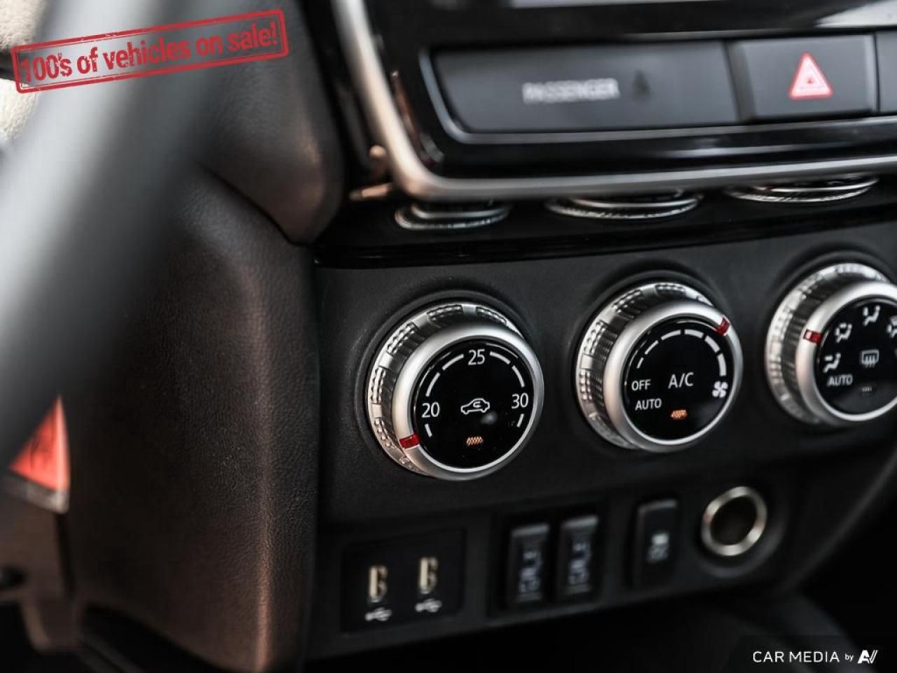 2023 Mitsubishi RVR ES