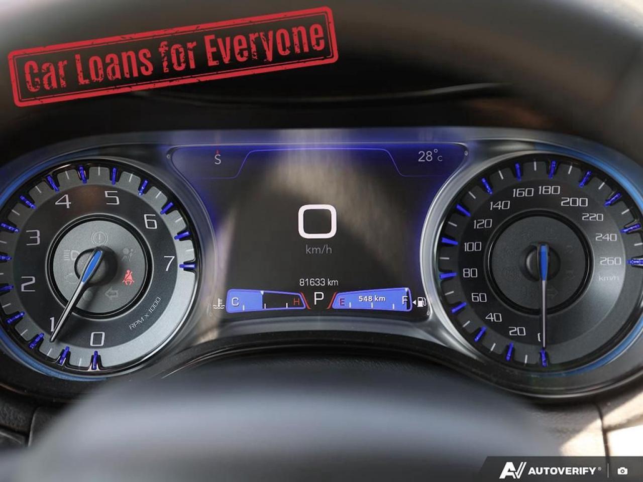 2023 Chrysler 300 300 TOURING L Photo