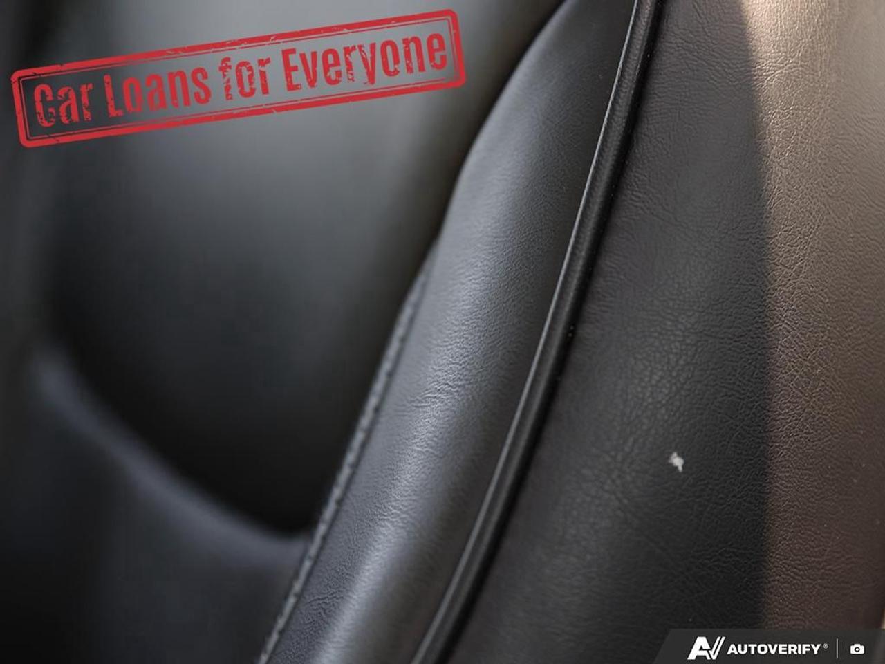 2023 Chrysler 300 300 TOURING L Photo