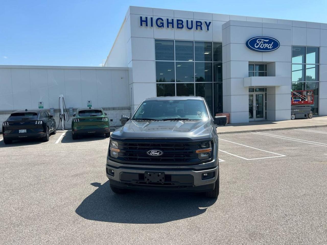 New 2025 Ford F-150 XLT for sale in London, ON