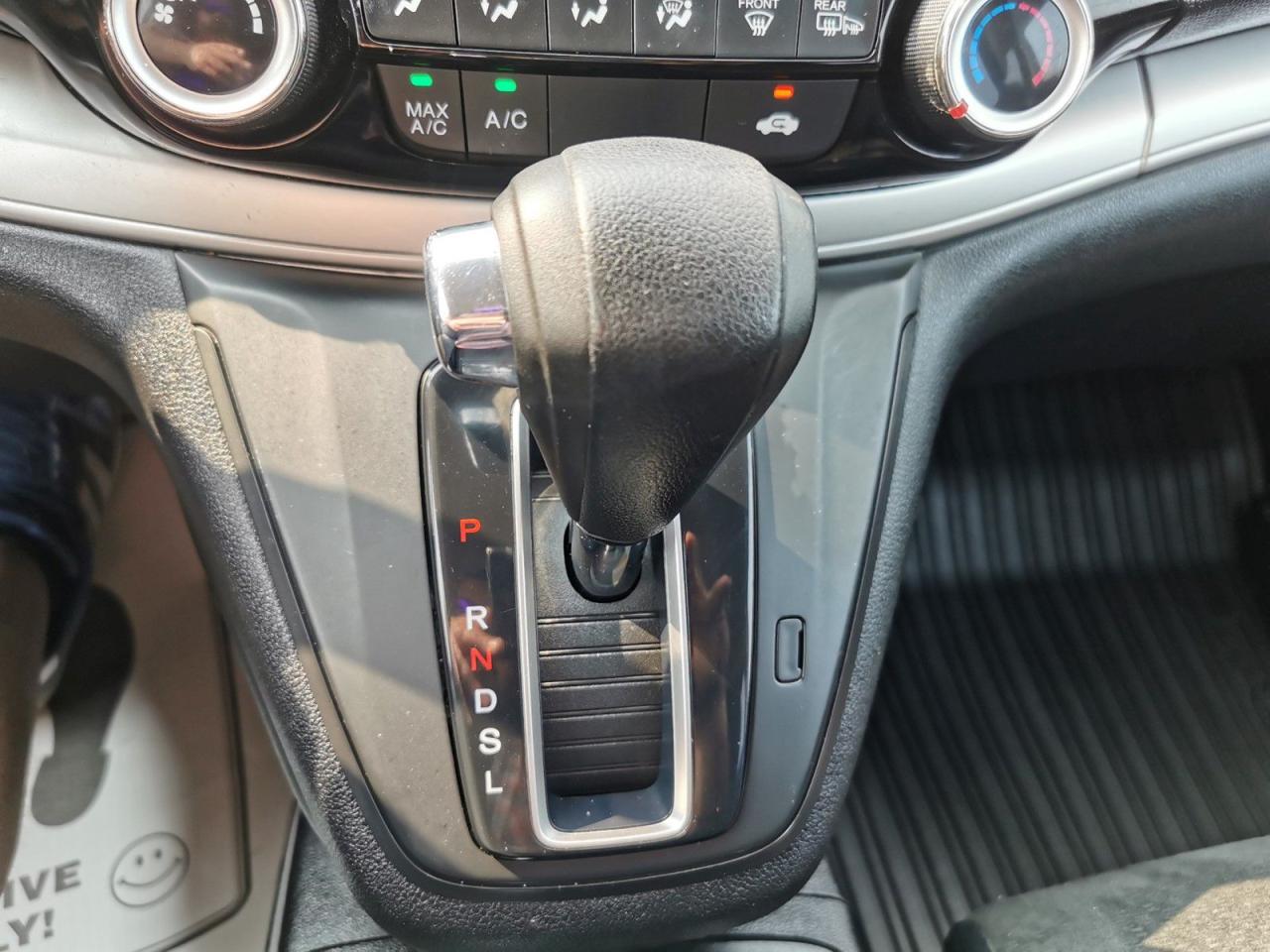 2016 Honda CR-V SE - Photo #16