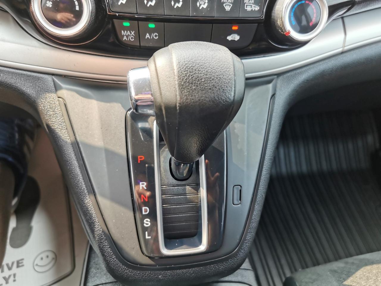 2016 Honda CR-V SE - Photo #16