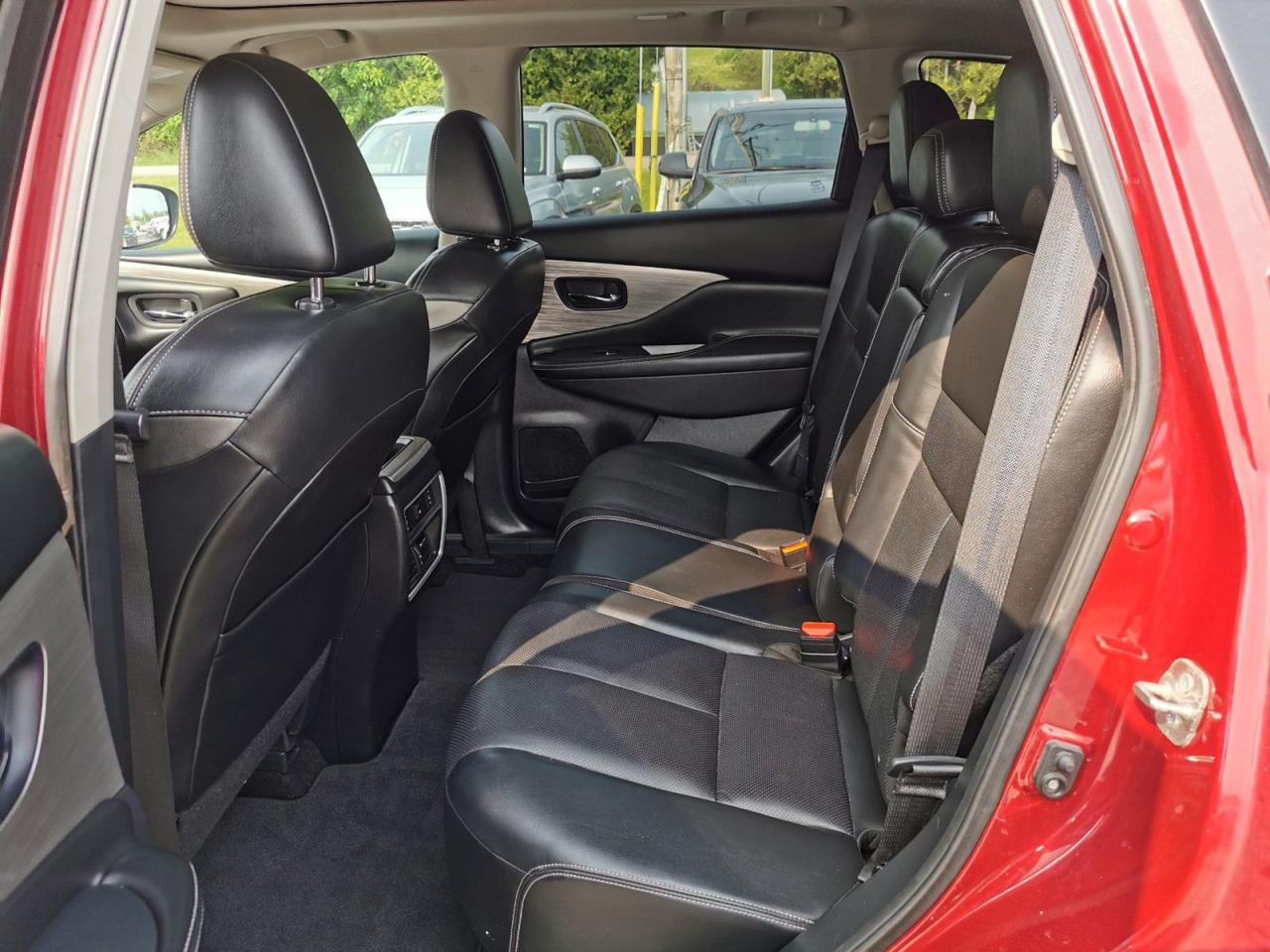 2018 Nissan Murano SL - Photo #24