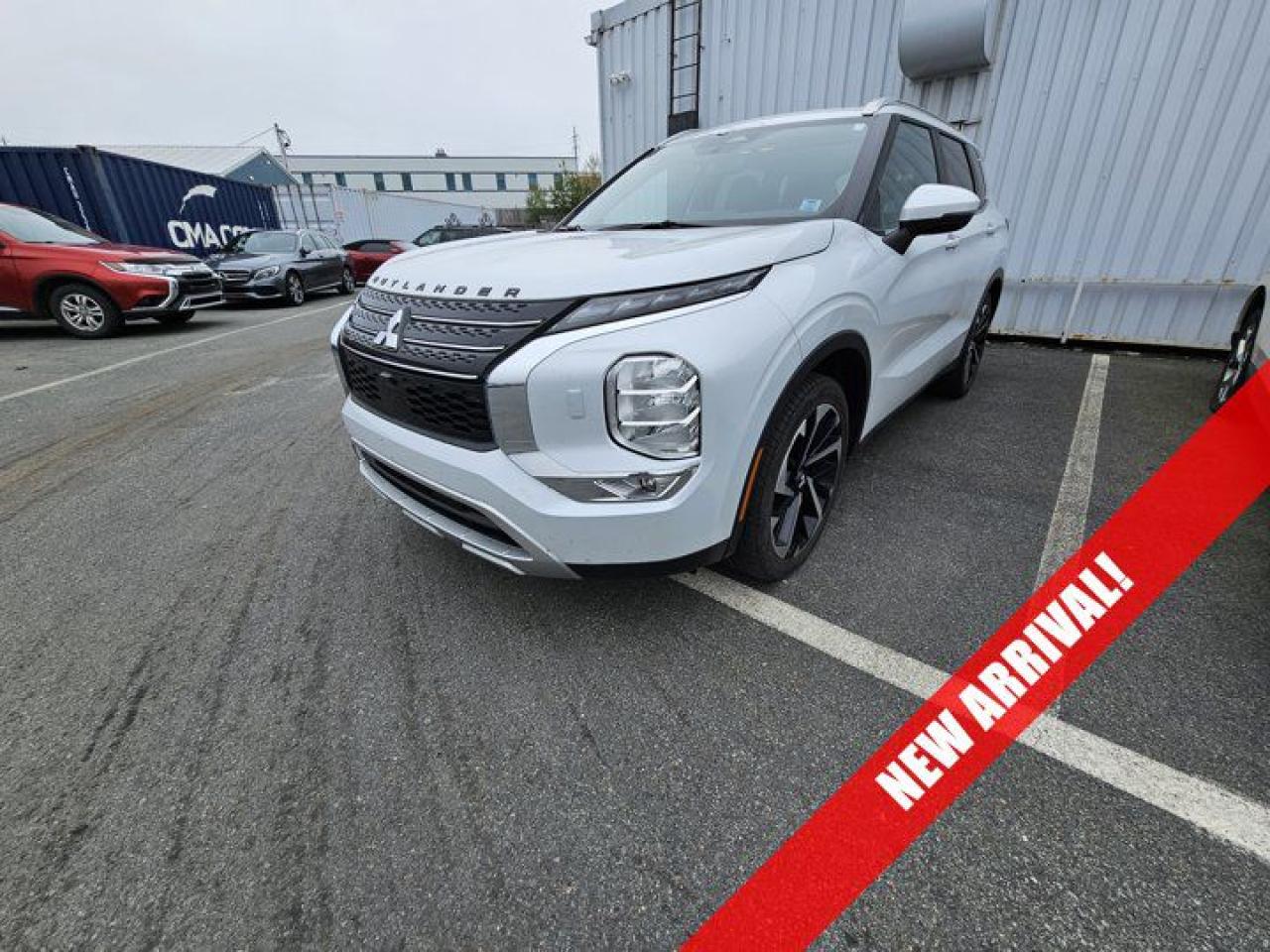 Used 2023 Mitsubishi Outlander LE Premium for sale in Halifax, NS