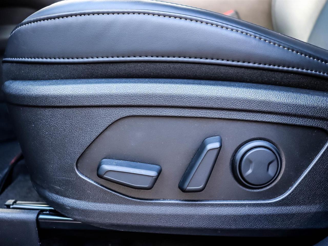 2025 Kia Sorento Hybrid EX Photo