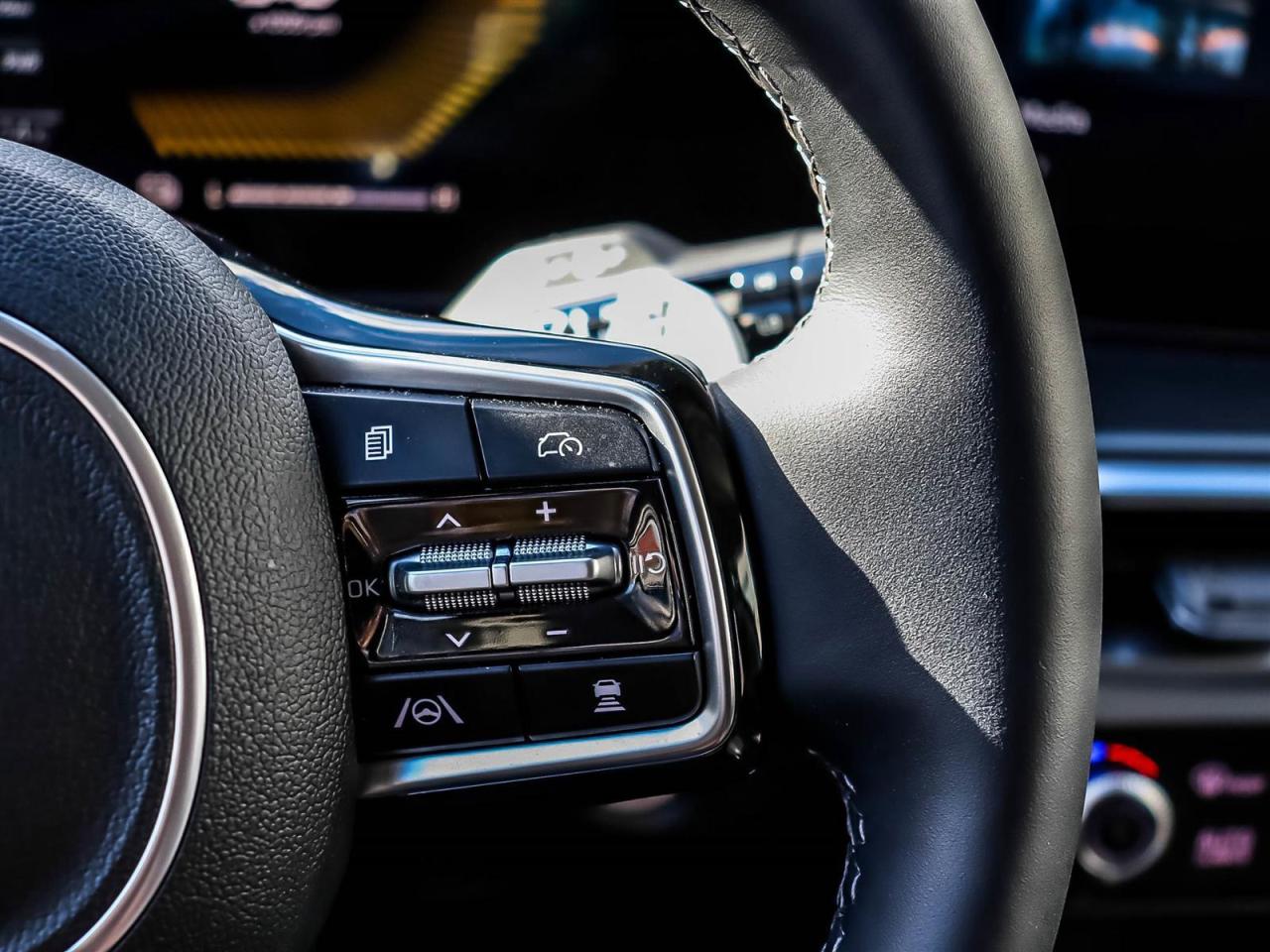 2025 Kia Sorento Hybrid EX Photo