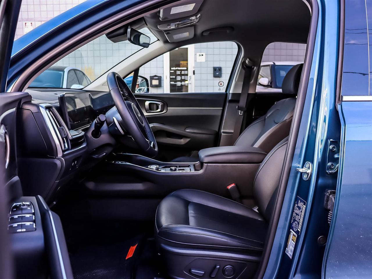 2025 Kia Sorento Hybrid EX Photo