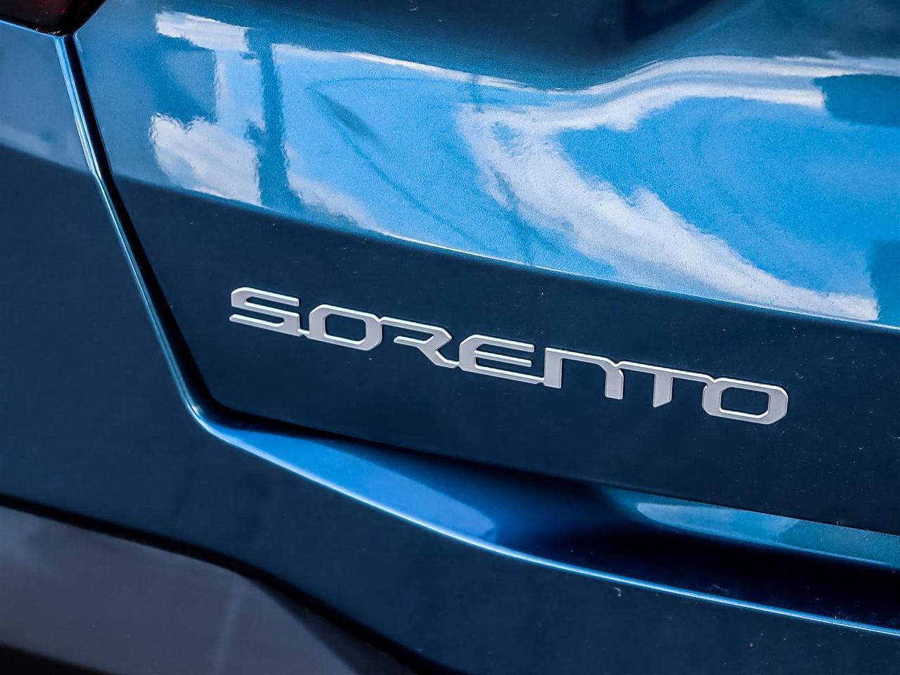 2025 Kia Sorento Hybrid EX Photo