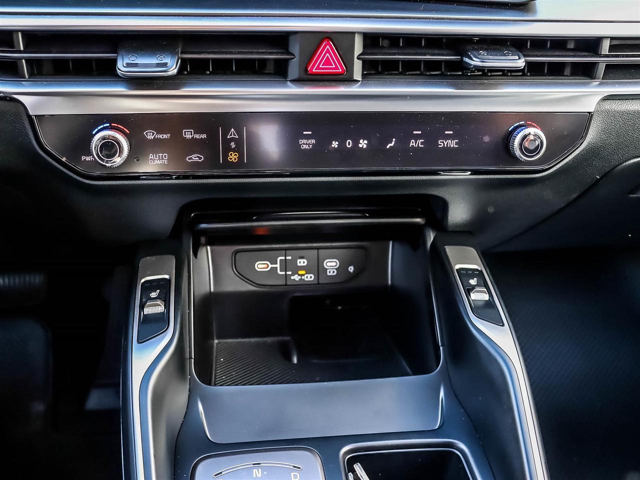 2025 Kia Sorento Hybrid EX Photo