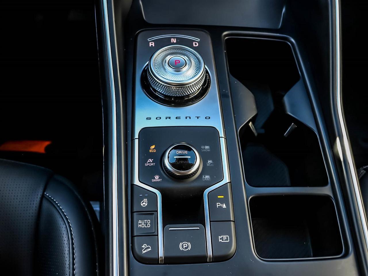 2025 Kia Sorento Hybrid EX Photo